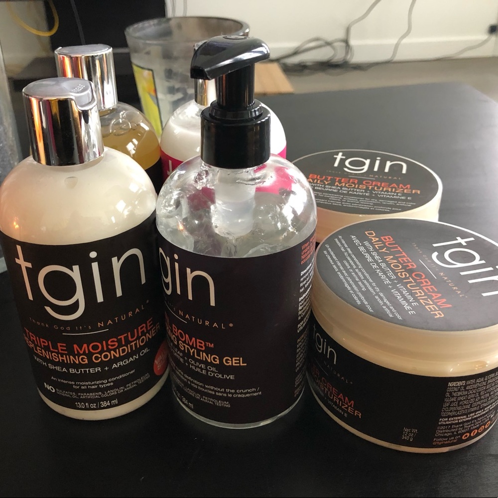 New & Barely Used Natural Hair Bundle